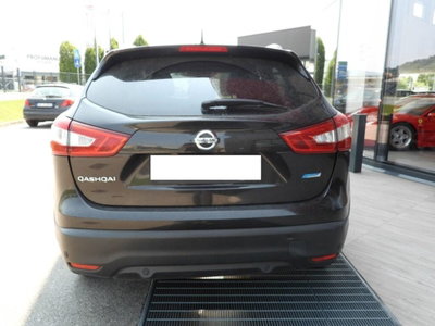 Nissan Qashqai 1.5 dCi Tekna (4)