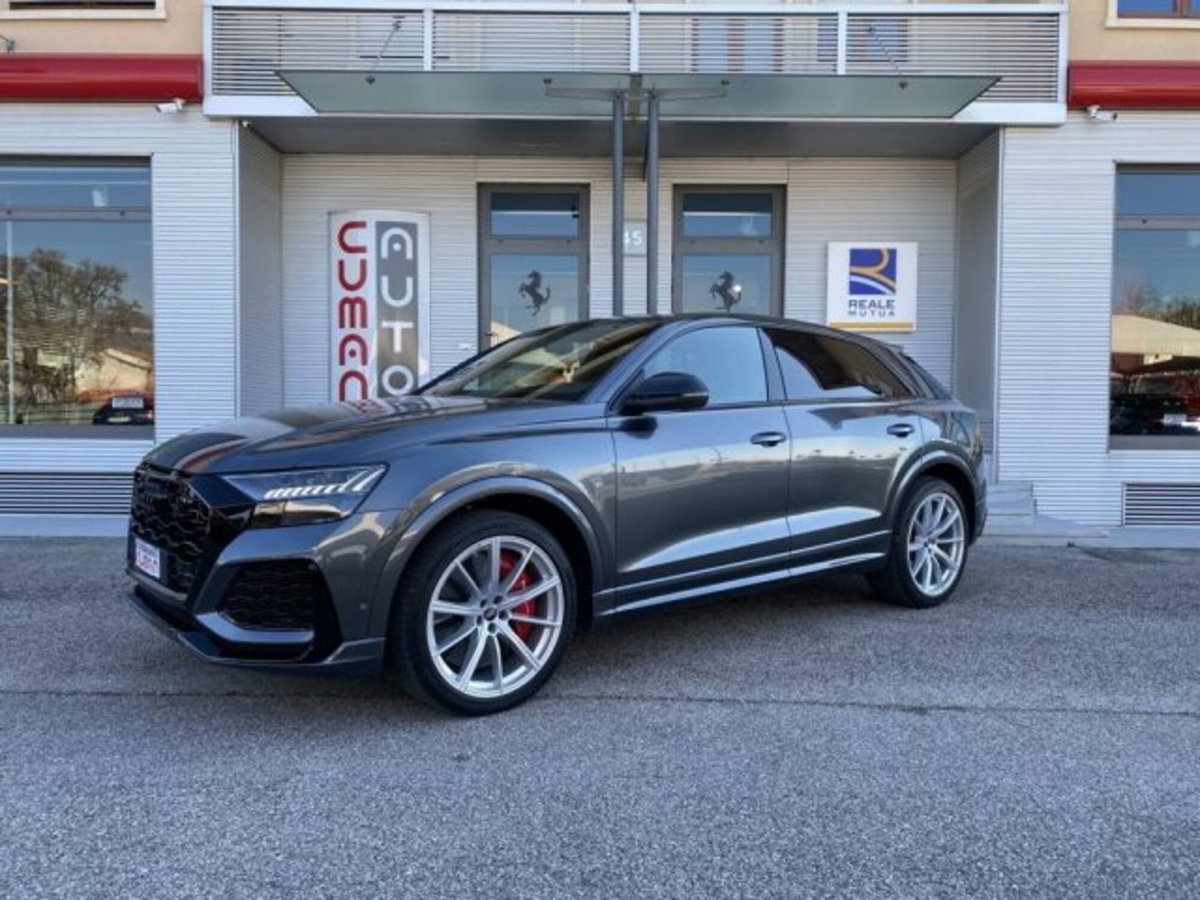 Audi RS Q8 Q8 4.0 mhev quattro tiptronic