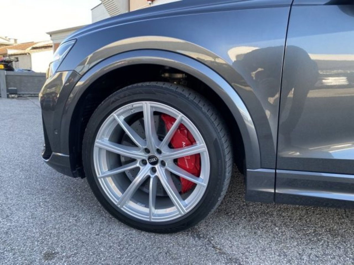 Audi RS Q8 Q8 4.0 mhev quattro tiptronic (4)
