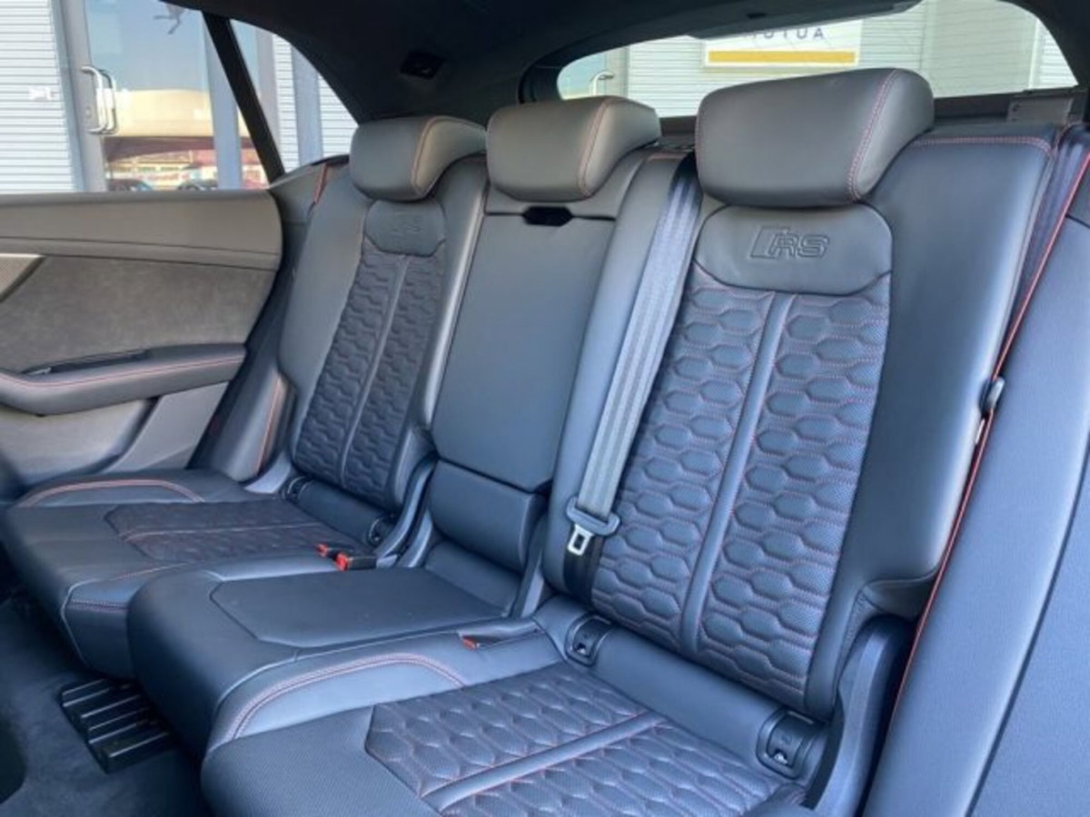 Audi RS Q8 Q8 4.0 mhev quattro tiptronic (9)
