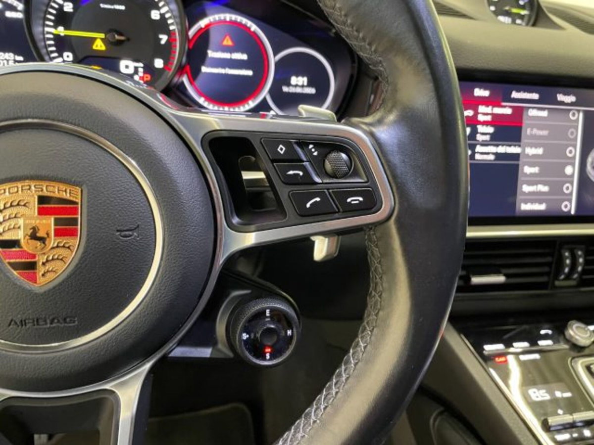 Porsche Cayenne Coupé 3.0 V6 (18)