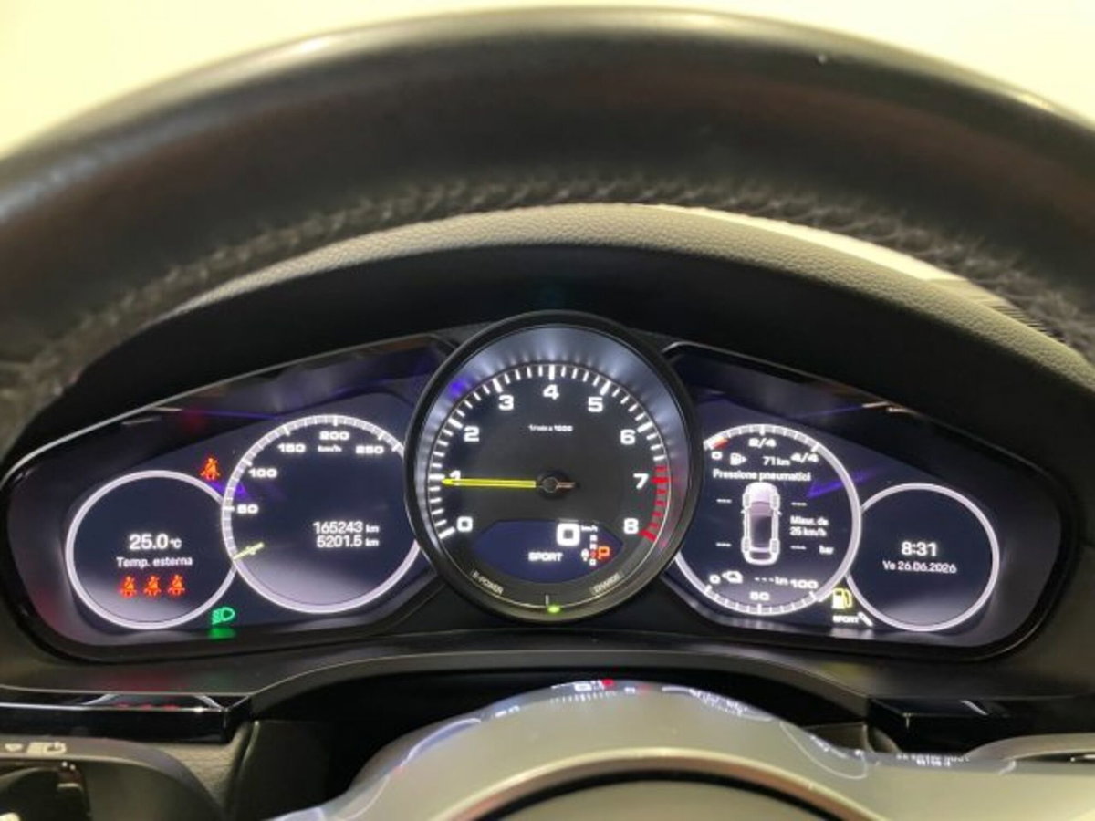 Porsche Cayenne Coupé 3.0 V6 (5)
