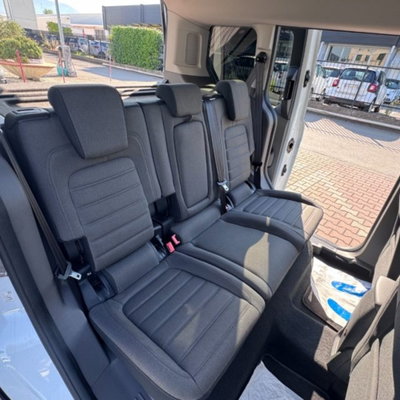 Ford Tourneo Connect 1.5 TDCi 120 CV Titanium (18)
