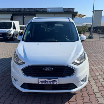 Ford Tourneo Connect 1.5 TDCi 120 CV Titanium (4)