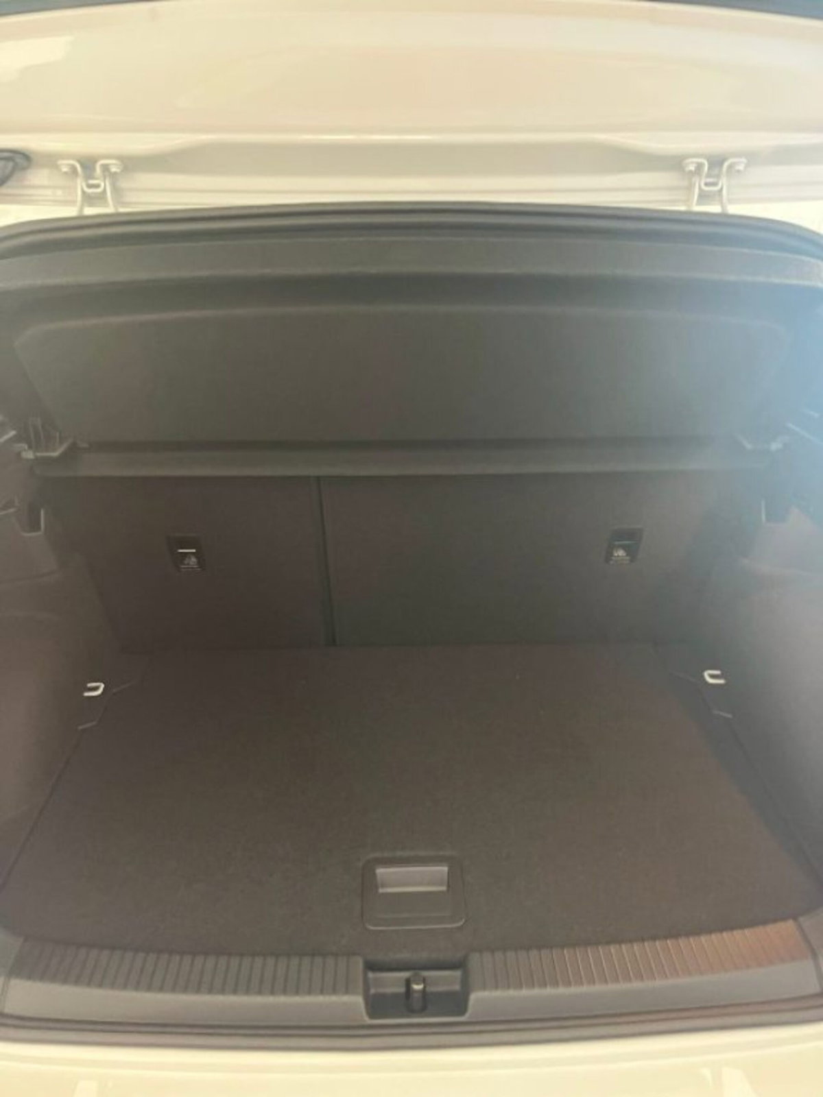 Volkswagen T-Cross 1.0 tsi R-Line 115cv dsg (12)