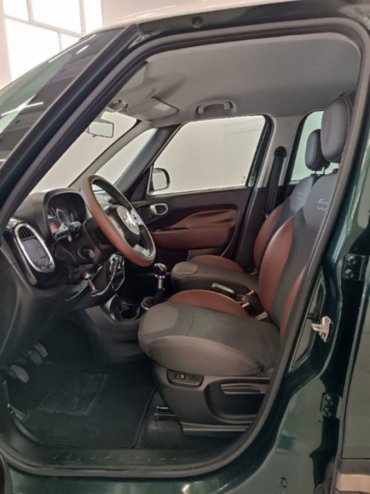 Fiat 500L 1.6 Multijet 105 CV Lounge (11)