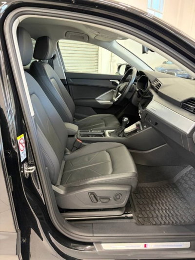 Audi Q3 Sportback 35 TDI quattro S tronic S line edition (15)