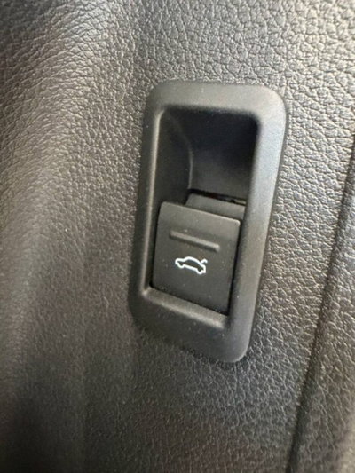 Audi Q3 Sportback 35 TDI quattro S tronic S line edition (17)