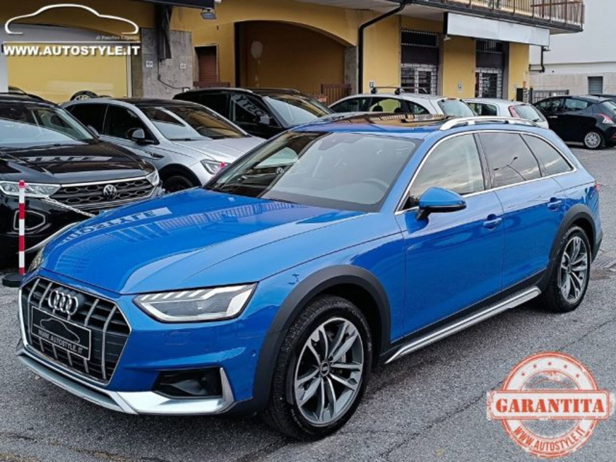 Audi A4 Allroad Allroad 40 2.0 tdi mhev Identity Contrast quattro 204cv s-tronic (19)