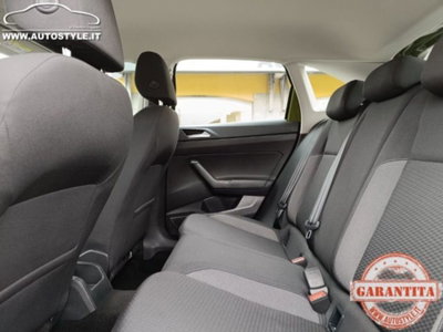 Volkswagen Taigo 1.0 tsi Life 95cv (14)