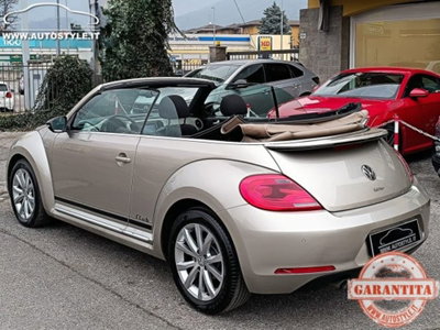 Volkswagen Maggiolino Cabrio 2.0 TDI Design BlueMotion Technology (8)