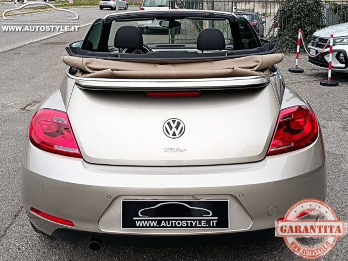 Volkswagen Maggiolino Cabrio 2.0 TDI Design BlueMotion Technology (9)
