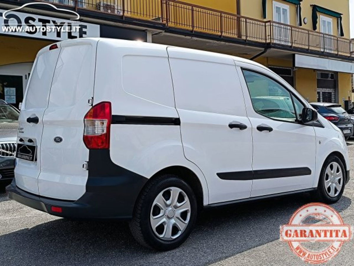 Ford Transit Courier 1.5 TDCi 75CV  Trend (10)