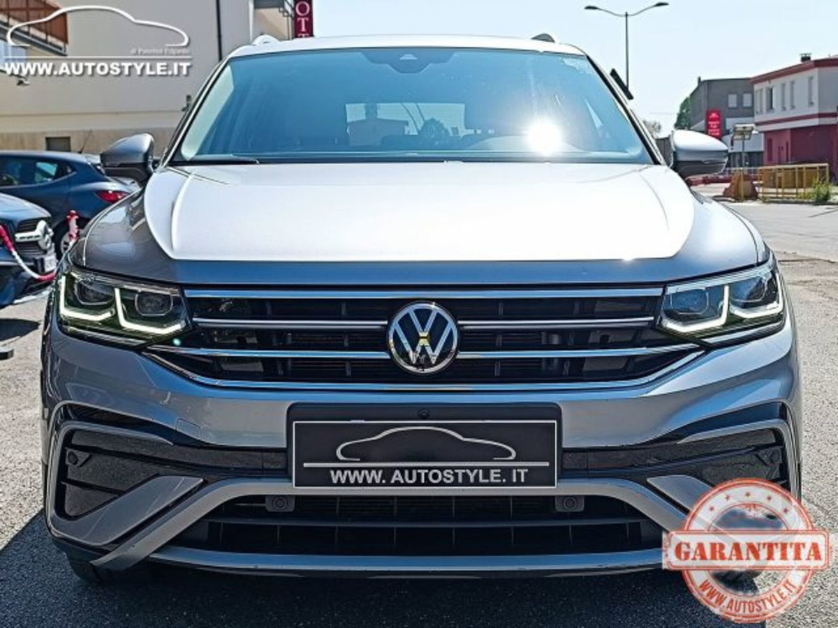 Volkswagen Tiguan Allspace 2.0 tdi Elegance 150cv dsg (20)