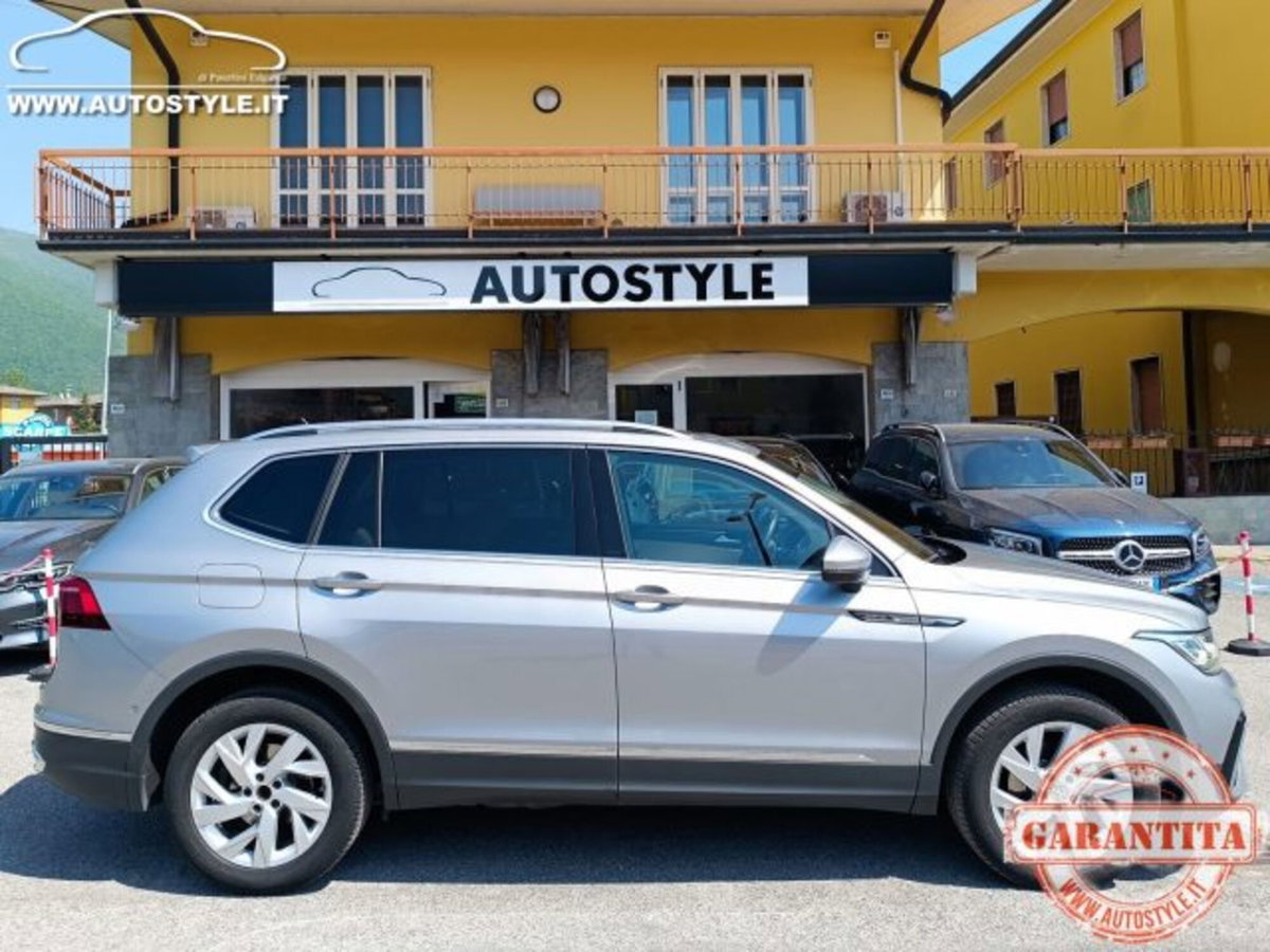 Volkswagen Tiguan Allspace 2.0 tdi Elegance 150cv dsg (7)