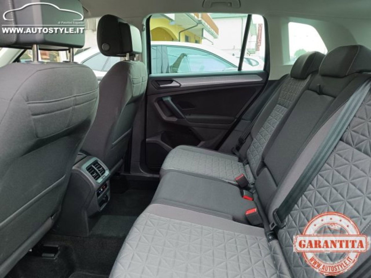 Volkswagen Tiguan 2.0 TDI 150 CV SCR DSG 4MOTION Life (15)