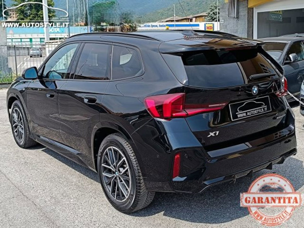 BMW X1 sDrive18i Msport (10)