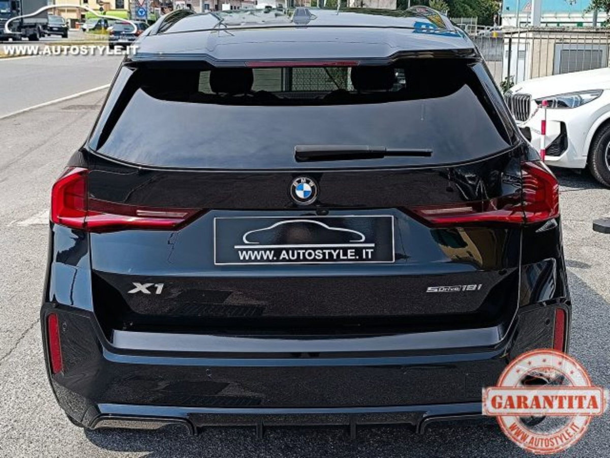 BMW X1 sDrive18i Msport (9)