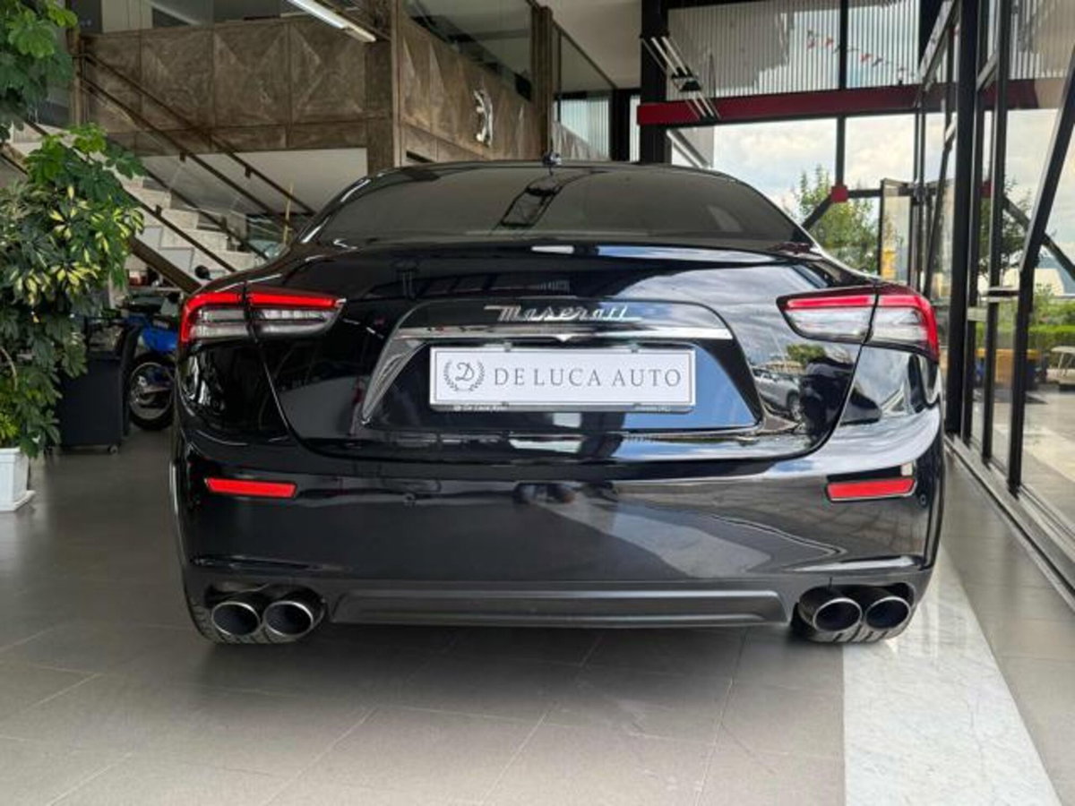 Maserati Ghibli Ghibli V6 Diesel 275 CV Gransport (17)