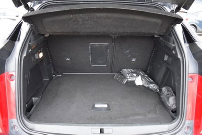 Peugeot 3008 BlueHDi 130 S&S EAT8 GT Pack (20)