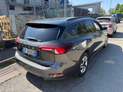 Ford Focus Station Wagon 1.5 EcoBlue 120 CV automatico SW Business (2)
