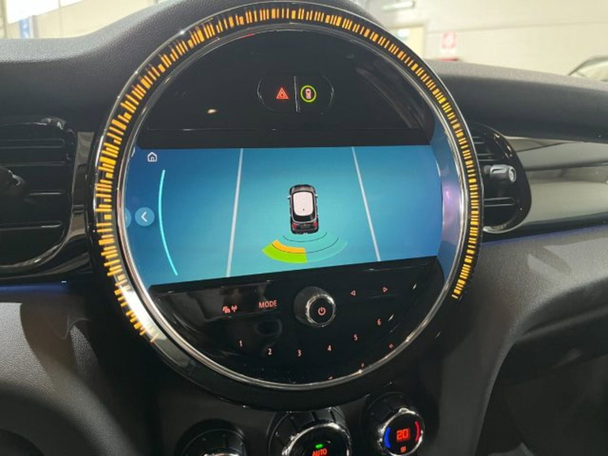 MINI Mini 1.5 Cooper 5 porte (14)