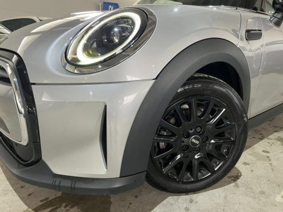 MINI Mini 1.5 Cooper 5 porte (4)