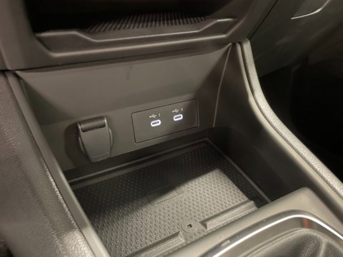 Renault Captur 1.0 eco-g Techno 100cv (17)