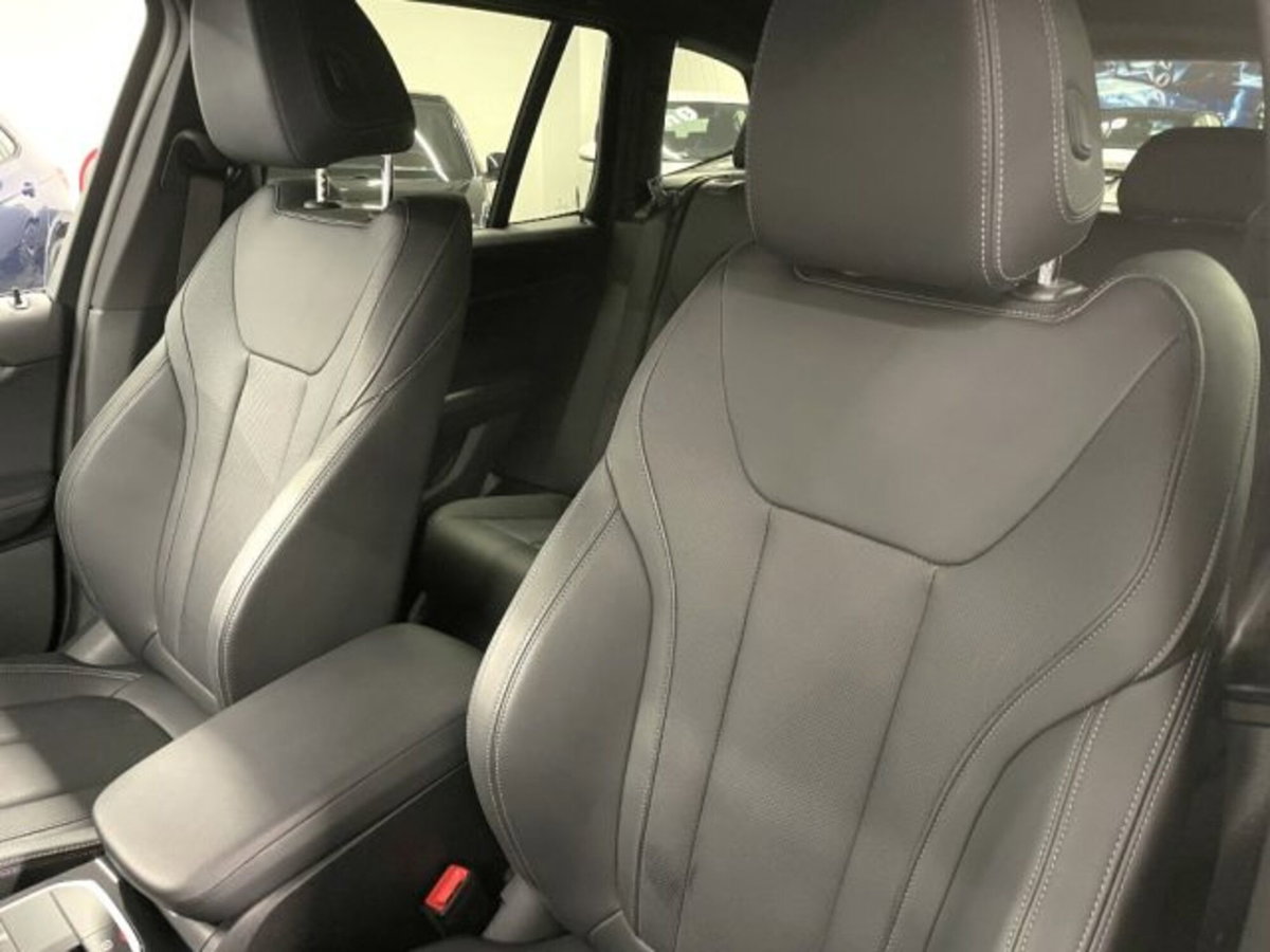 BMW X3 xdrive20d mhev 48V auto (13)
