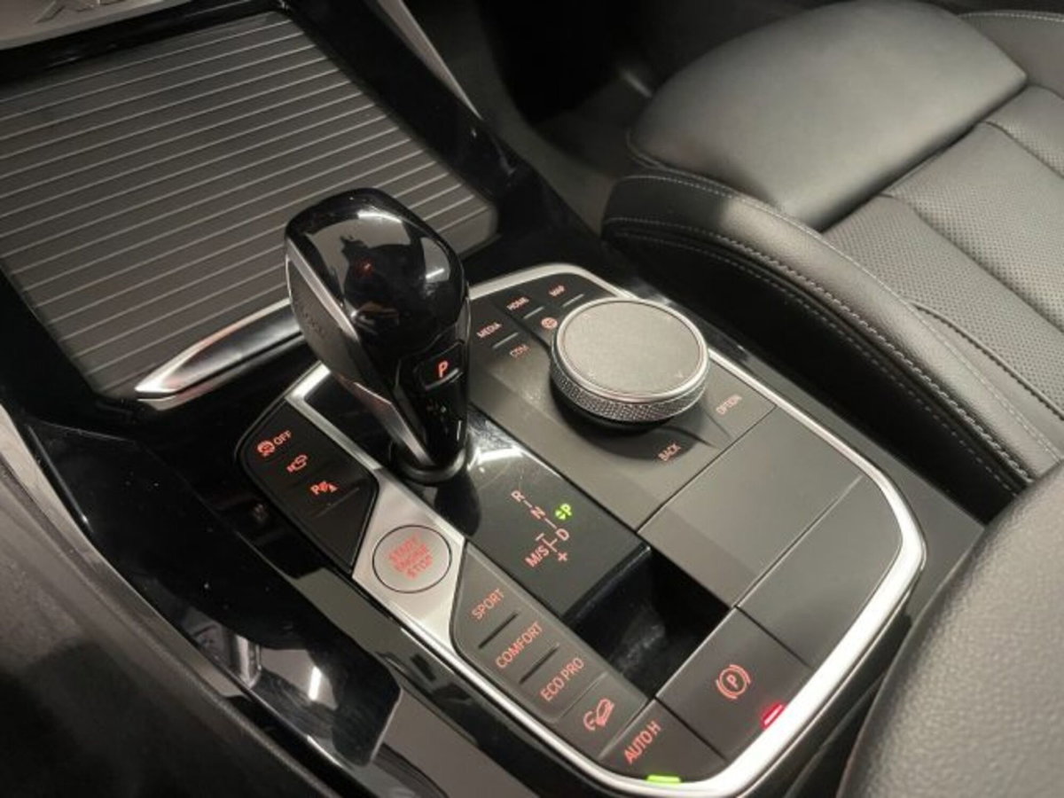 BMW X3 xdrive20d mhev 48V auto (20)
