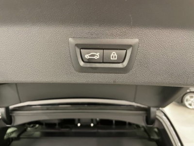 BMW X3 xdrive20d mhev 48V auto (6)