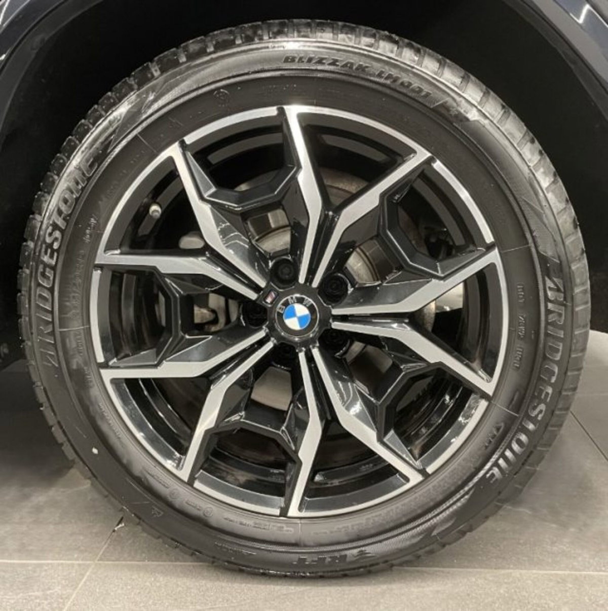 BMW X3 xdrive20d mhev 48V auto (7)