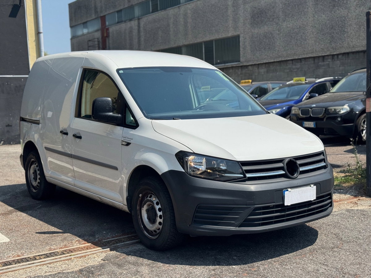Volkswagen Caddy 2.0 TDI 102 CV (11)