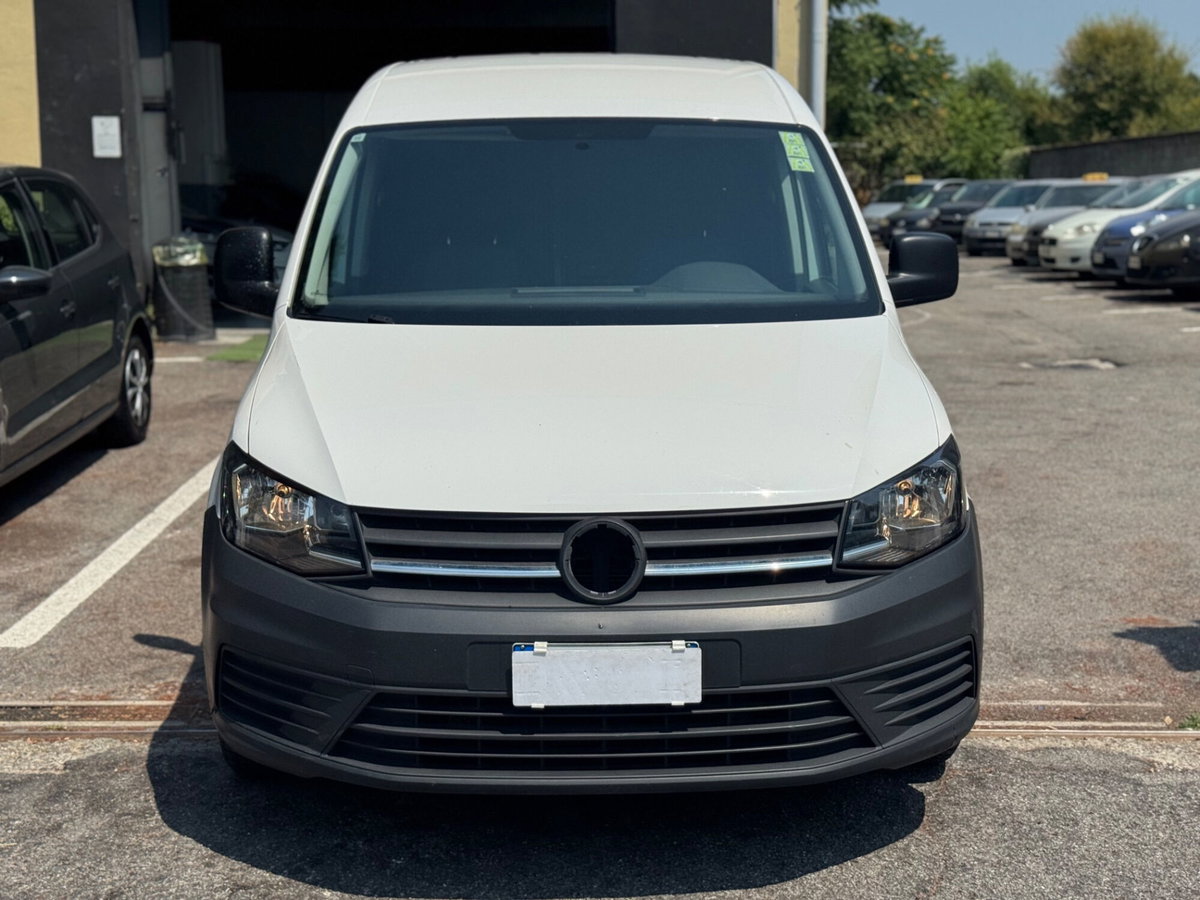 Volkswagen Caddy 2.0 TDI 102 CV (9)