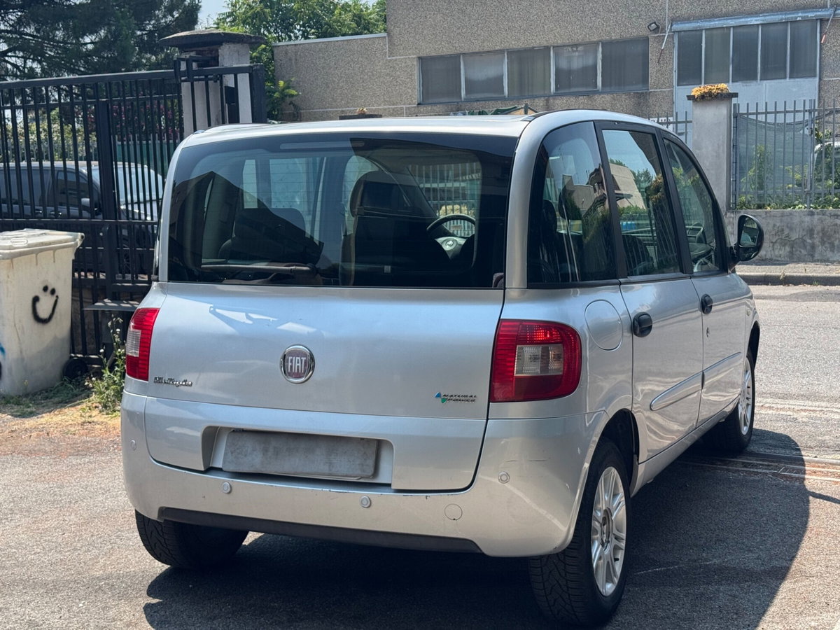 Fiat Multipla 1.6 16V Natural Power Dynamic (3)