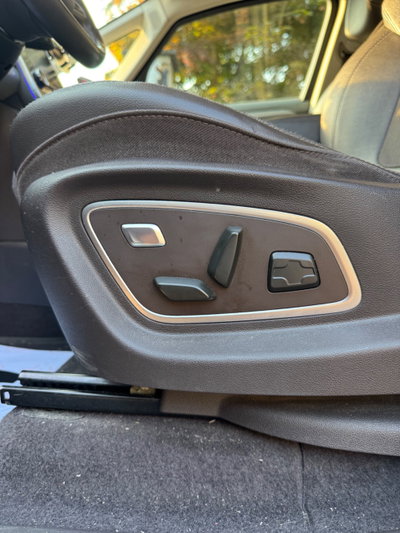 Renault Espace dCi 160CV EDC Energy Initiale Paris 4Control (10)