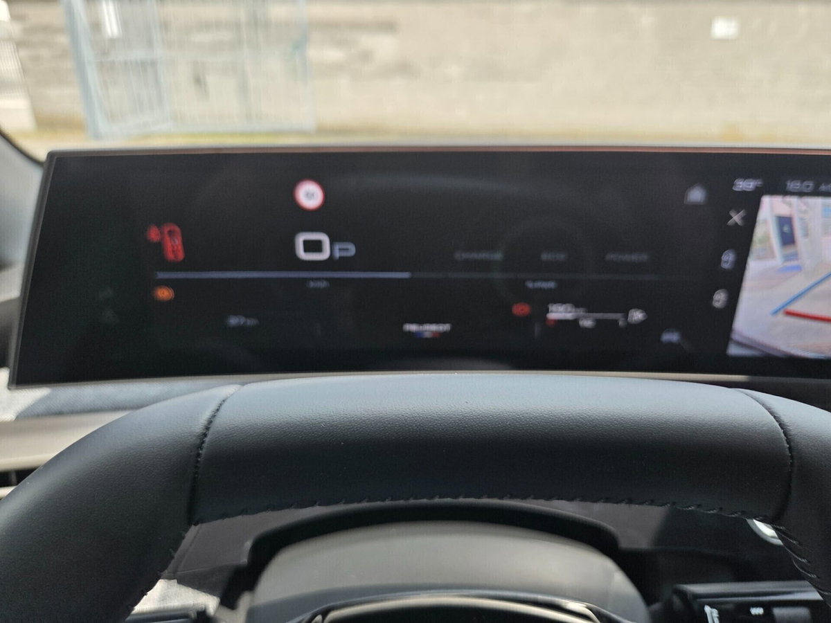 Peugeot 3008 1.2 hybrid Allure Business 145cv e-dcs6 (17)