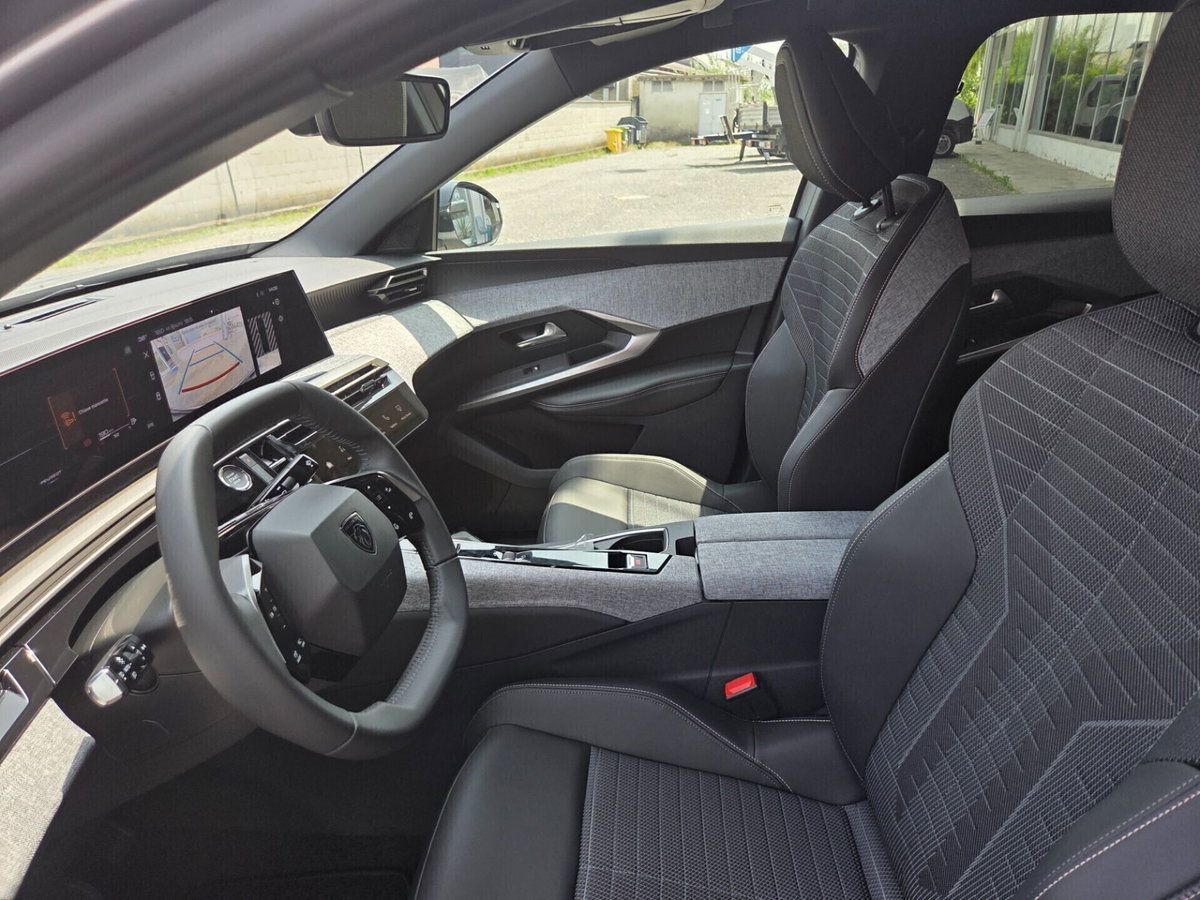 Peugeot 3008 1.2 hybrid Allure Business 145cv e-dcs6 (9)