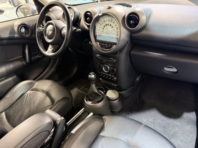 MINI Mini Countryman 1.6 Cooper D Countryman (16)