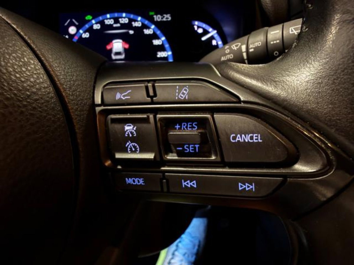 Toyota Yaris Cross 1.5h GR Sport Black Sky fwd 116cv e-cvt (20)