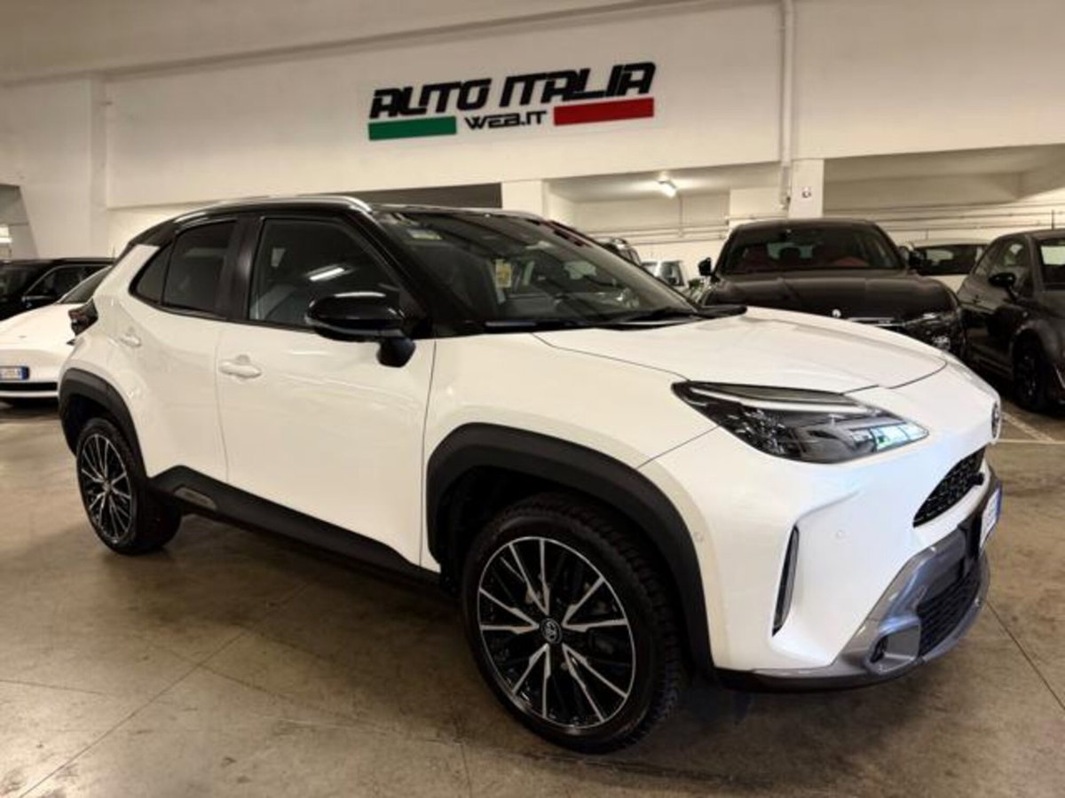 Toyota Yaris Cross 1.5h GR Sport Black Sky fwd 116cv e-cvt (5)