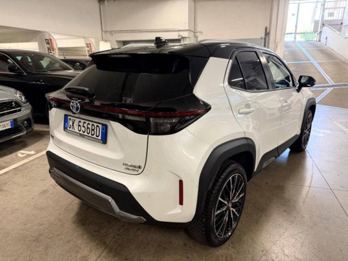 Toyota Yaris Cross 1.5h GR Sport Black Sky fwd 116cv e-cvt (7)