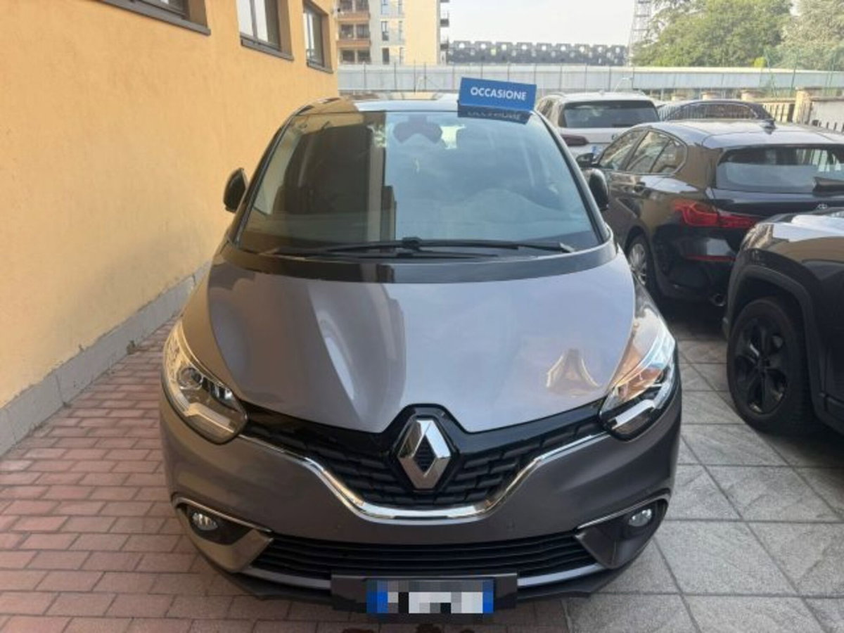 Renault Scenic E-Tech Electric 2.0 16V dCi Dynamique (2)