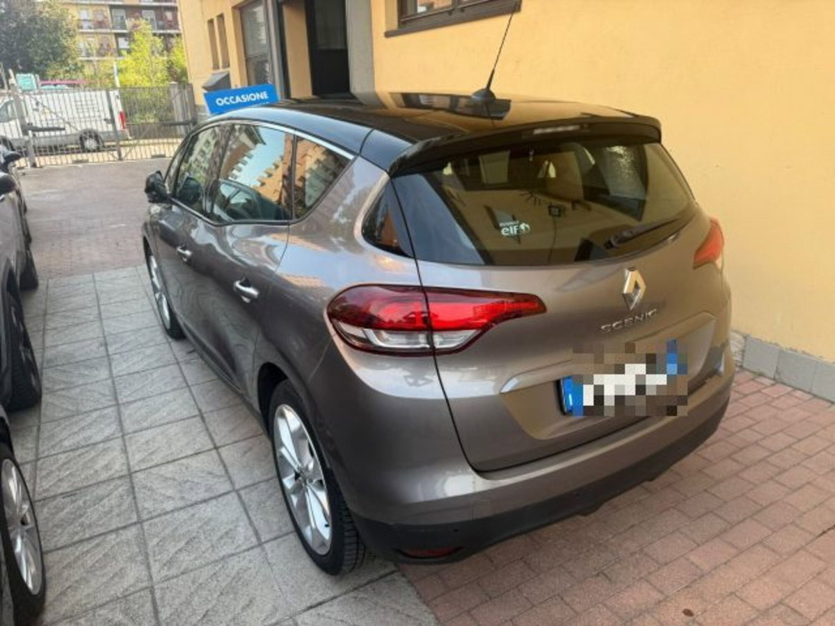 Renault Scenic E-Tech Electric 2.0 16V dCi Dynamique (6)