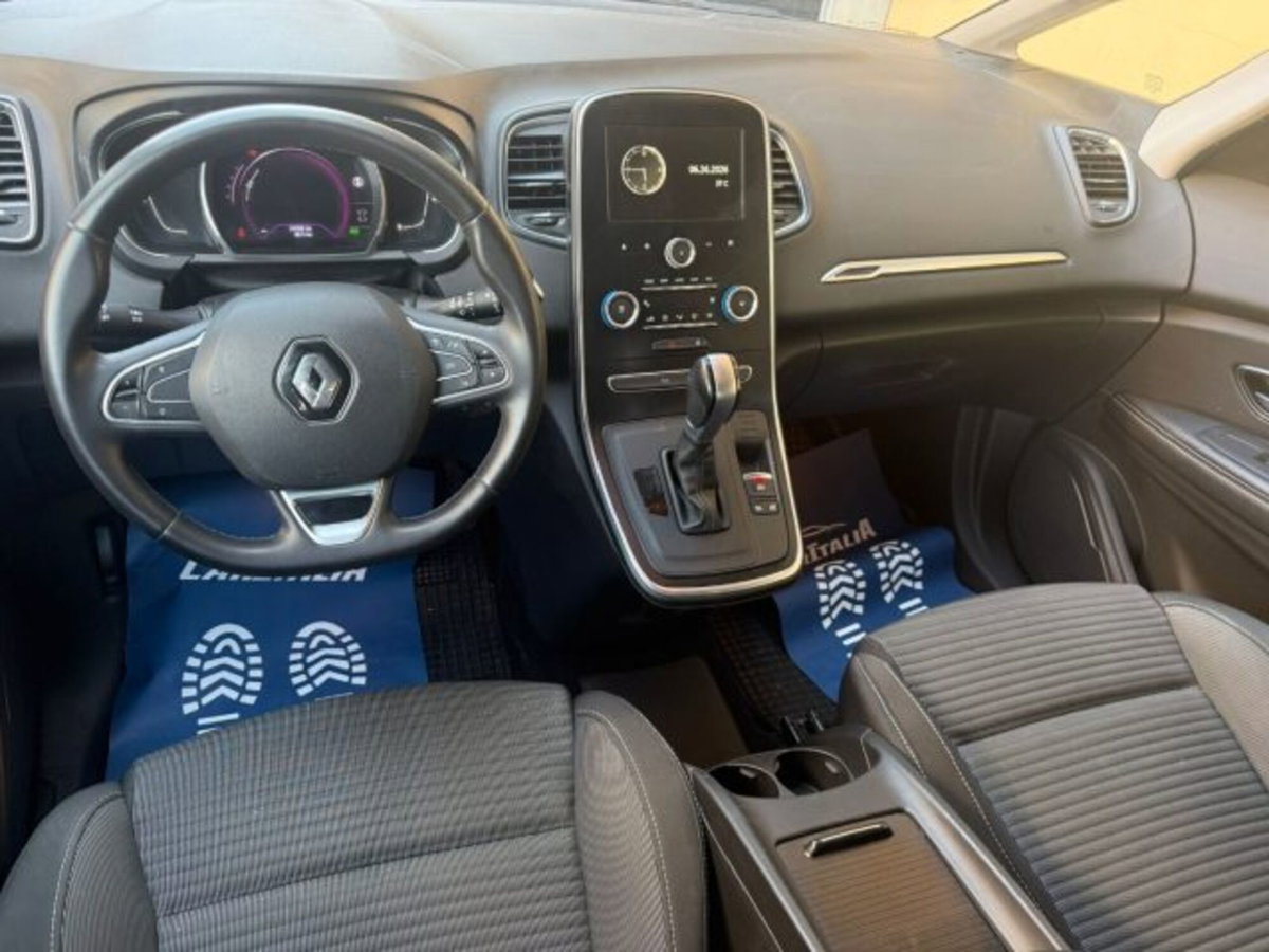 Renault Scenic E-Tech Electric 2.0 16V dCi Dynamique (9)