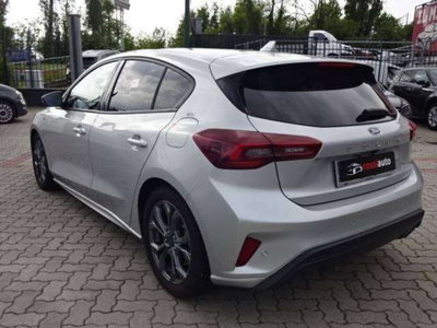 Ford Focus 1.5 ecoblue ST-Line X 115cv auto (6)