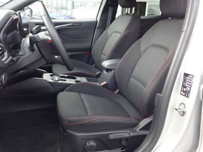 Ford Focus 1.5 ecoblue ST-Line X 115cv auto (8)