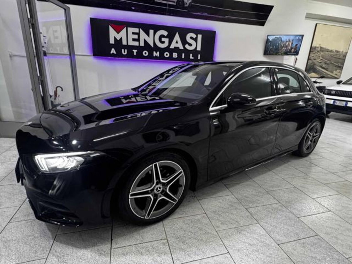 Mercedes-Benz Classe A Sedan 180 d AMG Line Premium Plus auto (2)
