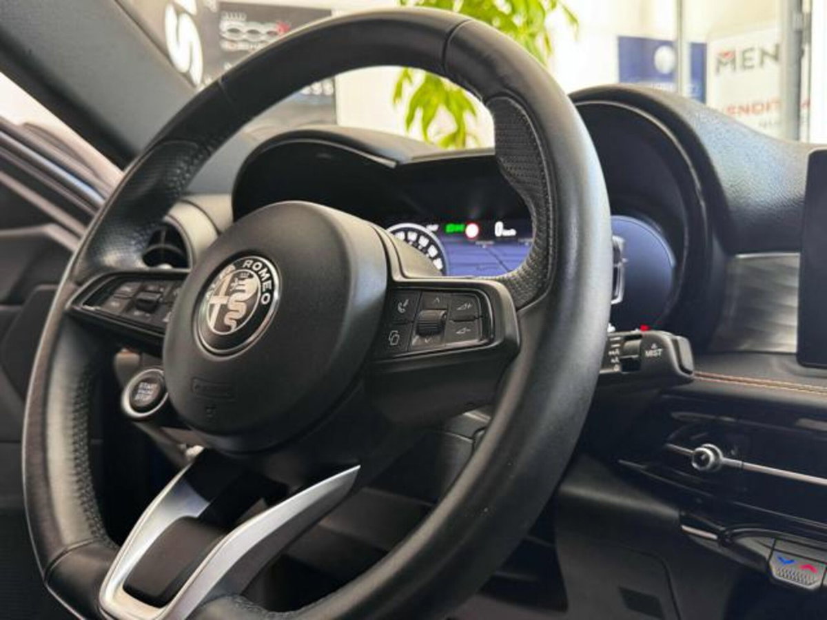 Alfa Romeo Tonale Tonale 1.6 diesel 130 CV TCT6 Ti (16)