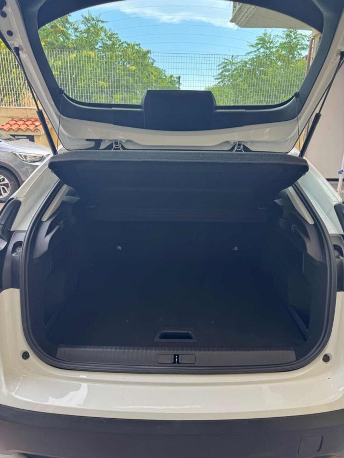 Citroen C4 PureTech 130 S&S EAT8 Feel Pack (5)
